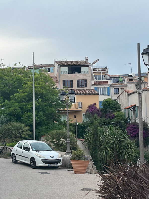 Self Soothe w/ Margeaux