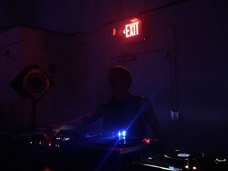 DJ Richard - White Material Live From Texas