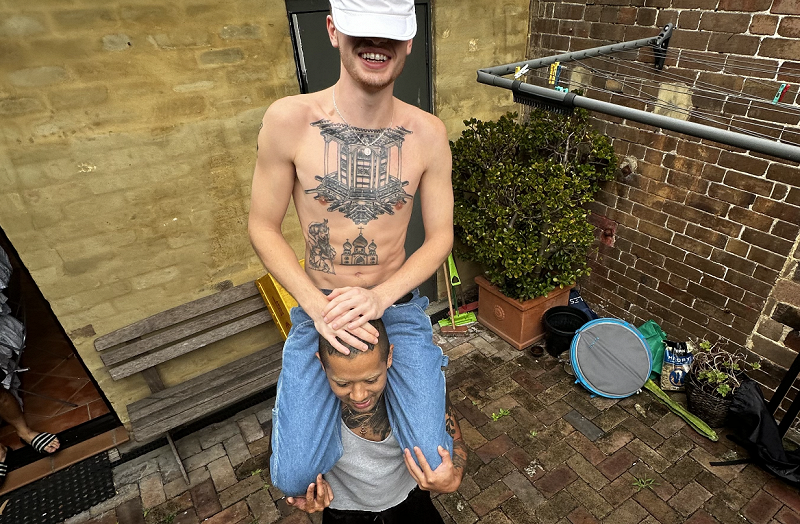 Phambinho w/ 700 Feel