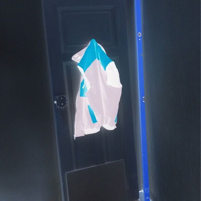 S K Y A P N E A w/ Roger Tellier-Craig