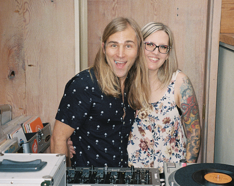 Brown Acid Trippin' w/ Lance Barresi & DJ Tara Dactyl