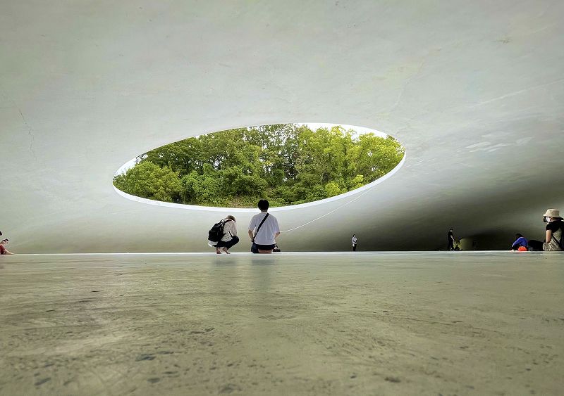 Sacred Pools w/ TOSHIKI OHTA