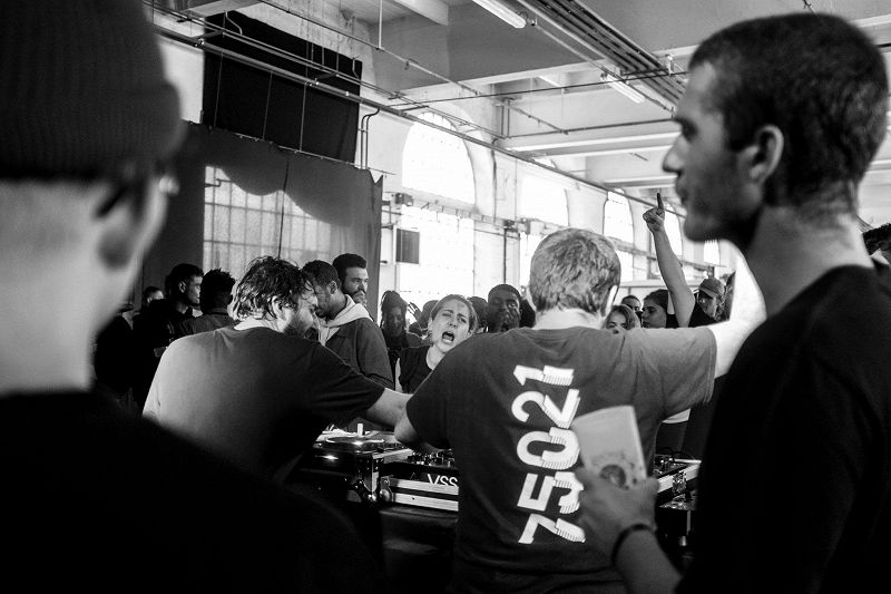 BFDM w/ LES FILS DE JACOB