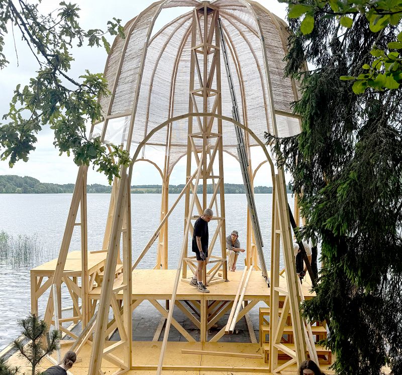 OnoTesla w/ Ezera Skaņas