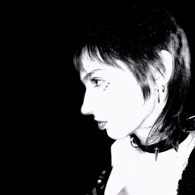 Alindithar Tapes w/ Amdience