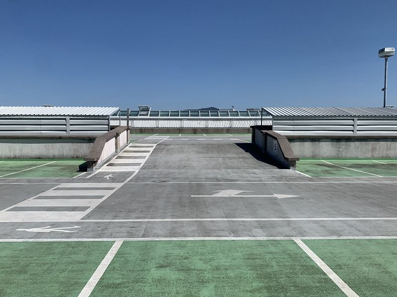 Grumblemouse presents Hot In The Dungo