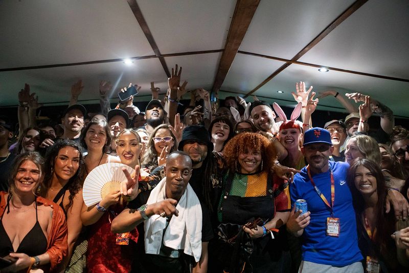 DEEP MEDi w/ Youngsta & Distinct Motive 