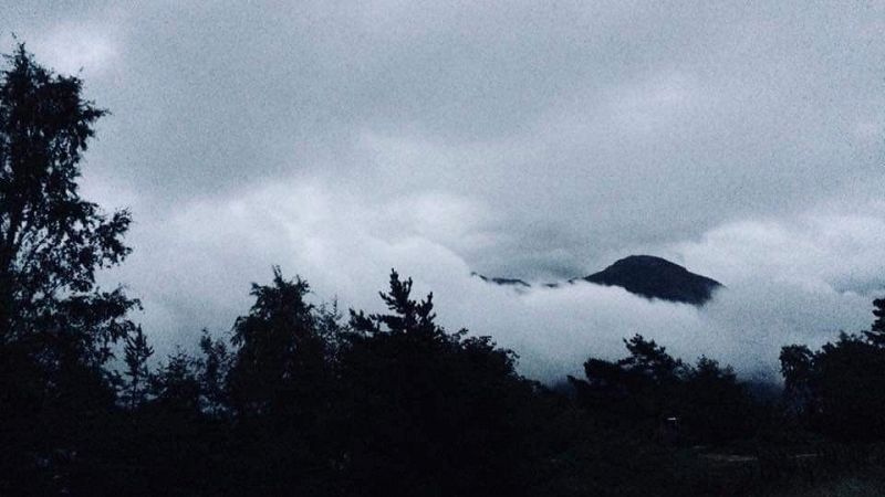 Bedtime stories for the sleepless mountains w/ Ward Foulon