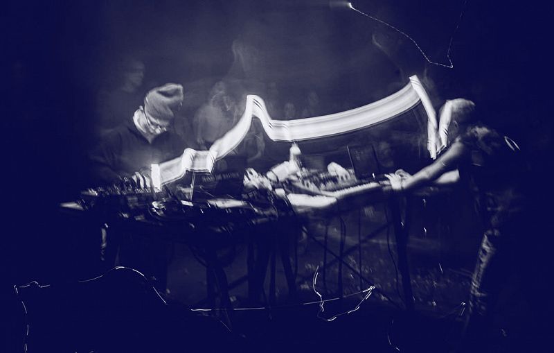 Elena Colombi w/ TEARS OV - LIVE at BONE X IKLECTIK 