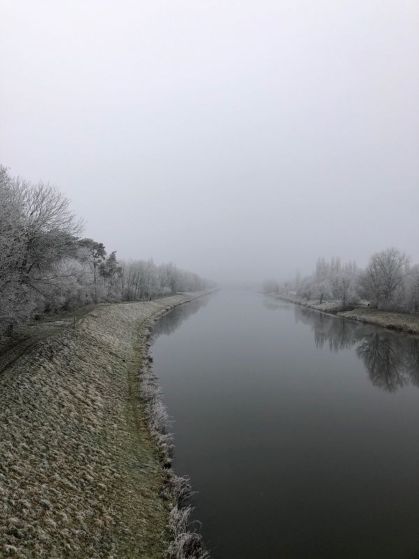 Život je jen sen w/ Stoned to Death
