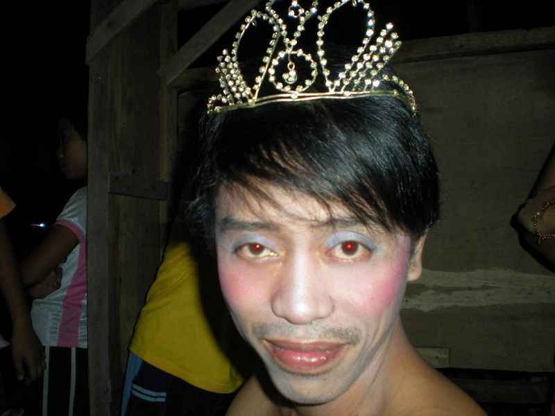 Budots World w/ DJ Love & DJ Ericnem