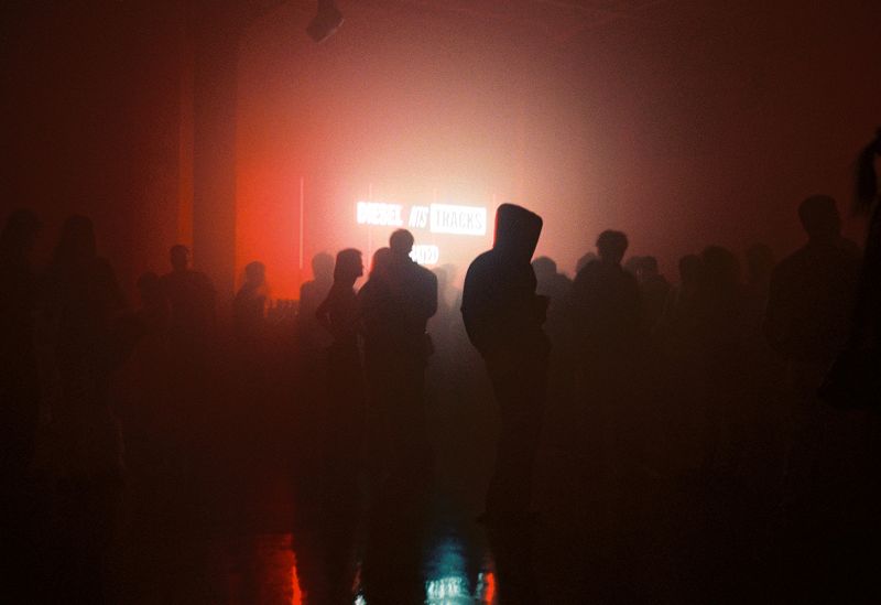 Diesel TRACKS: Warmchainss