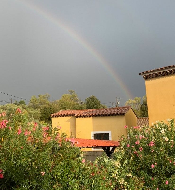 The Early Bird Show w/ Maria Somerville & Agathe Rousselle