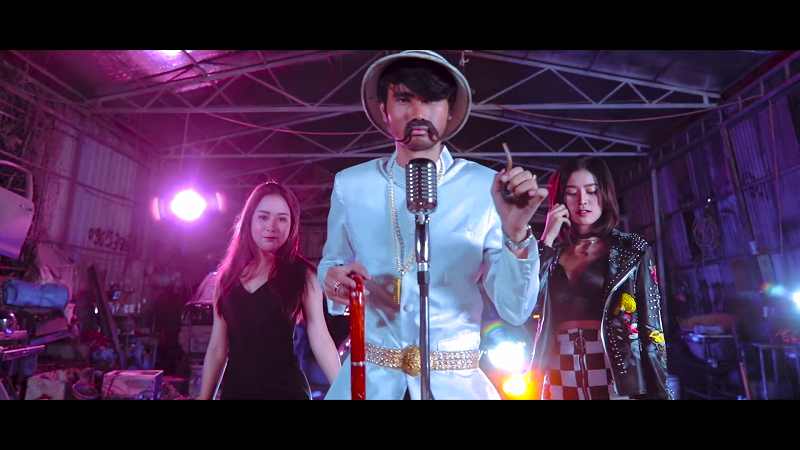 Autotune the World w/ Christopher Kirkley