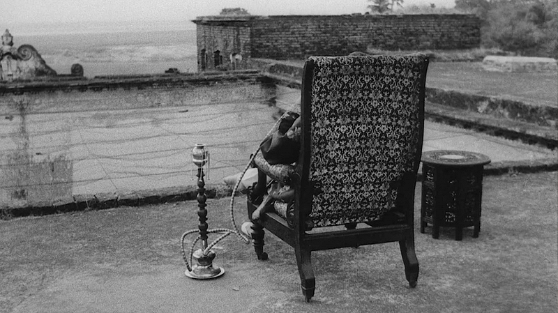 The Early Bird Show w/ PAM - 'LE SALON DE MUSIQUE'