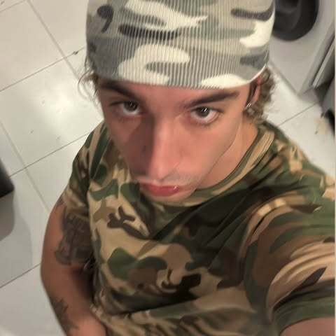 rusia-idk w/ Ralphie Choo