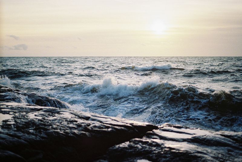 Cold Beach W/ Tiara Networks