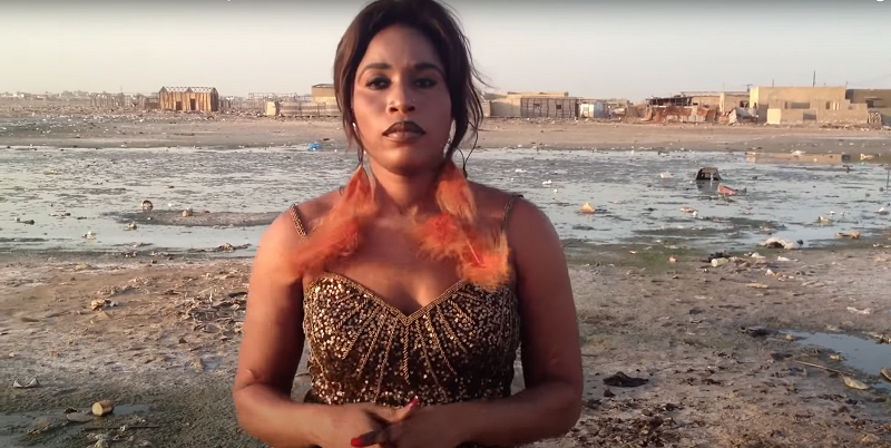 Labour w/ Mbene Diatta Seck