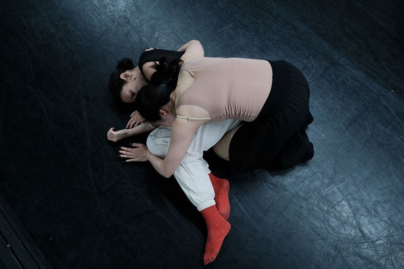 PHAMBINHO W/ MONICA TOLIA