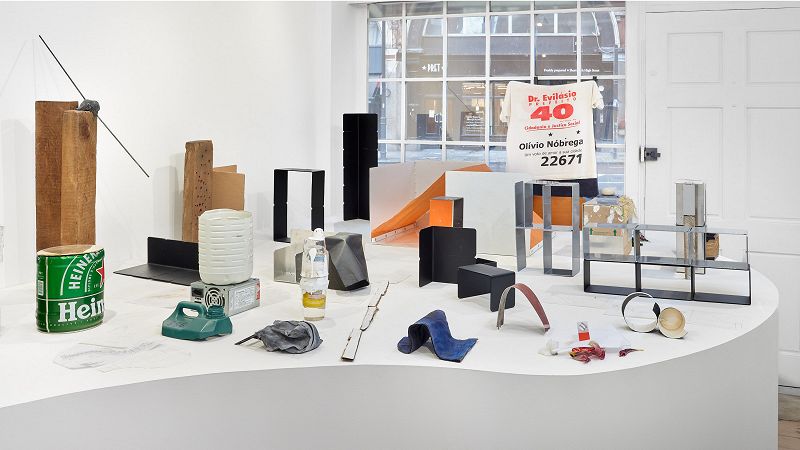 ax-d.    us.    t w/ Adriano Costa & friends